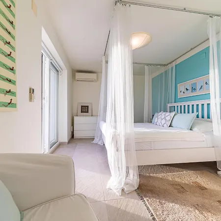 Stunning In With House Sea View