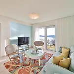 Amazing In Holiday home *