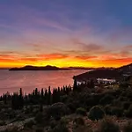 Beach Front Home In Orasac * 奥拉萨奇