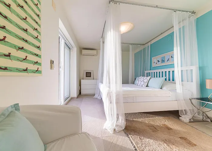 2 Bedroom Cozy In