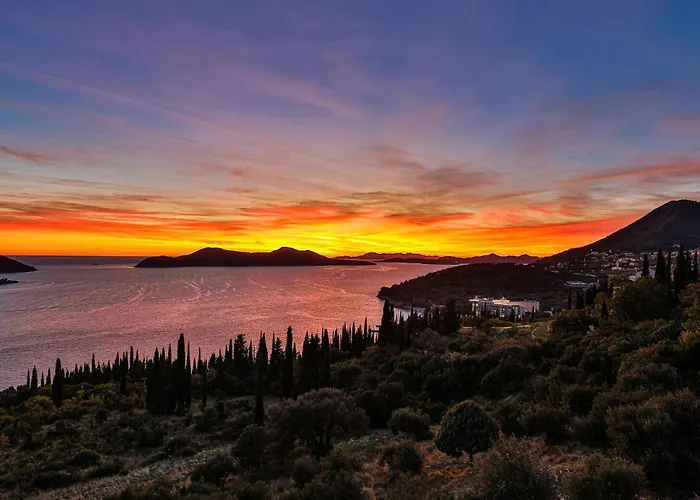 2 Bedroom Cozy In * Orasac